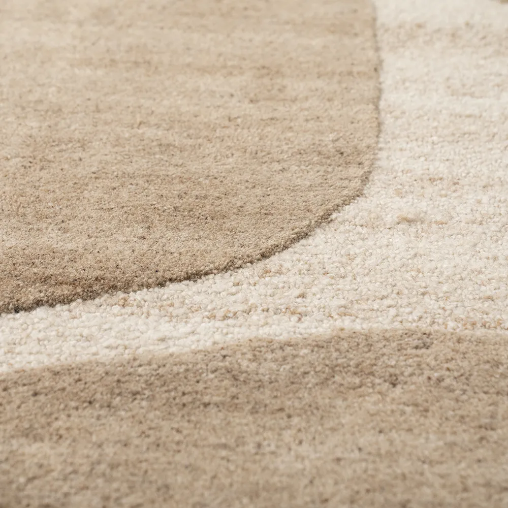 Rug Iwa 190x290 cm Brown