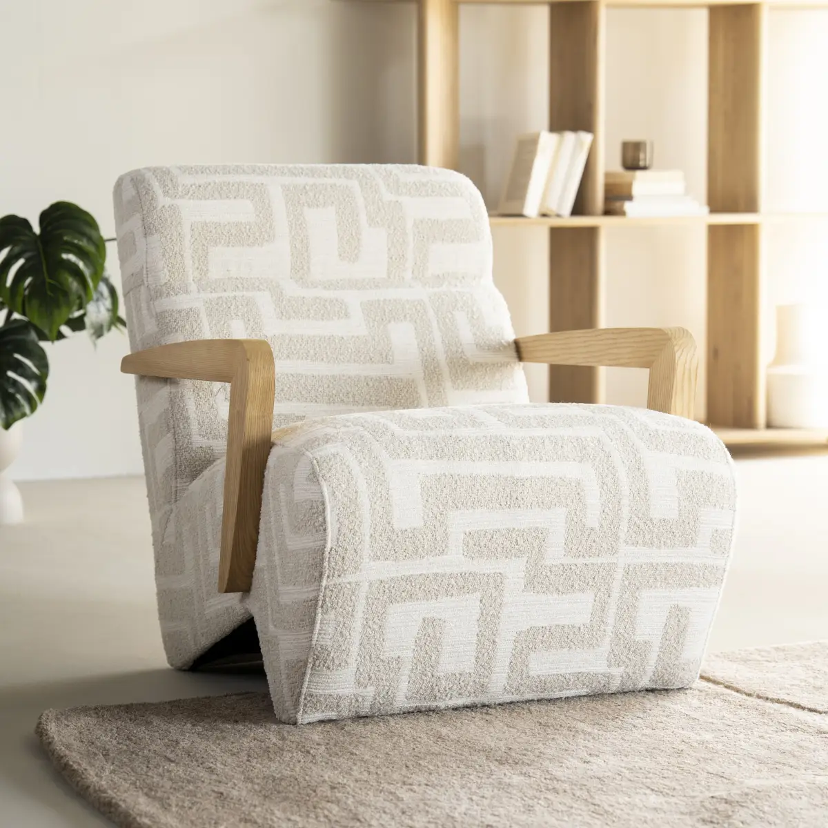 Olek Armchair - beige Libre