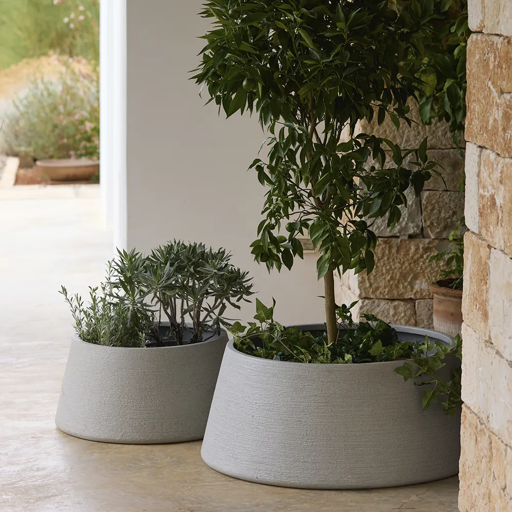 Soil pot trapez small Concrete structure, fiberglas