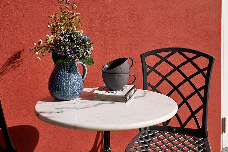 Loire marble table 60 grey/black