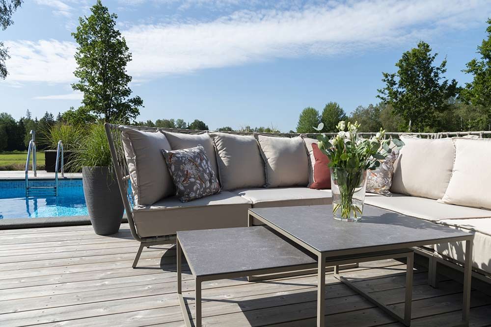 Jet Set Set Table Beige 