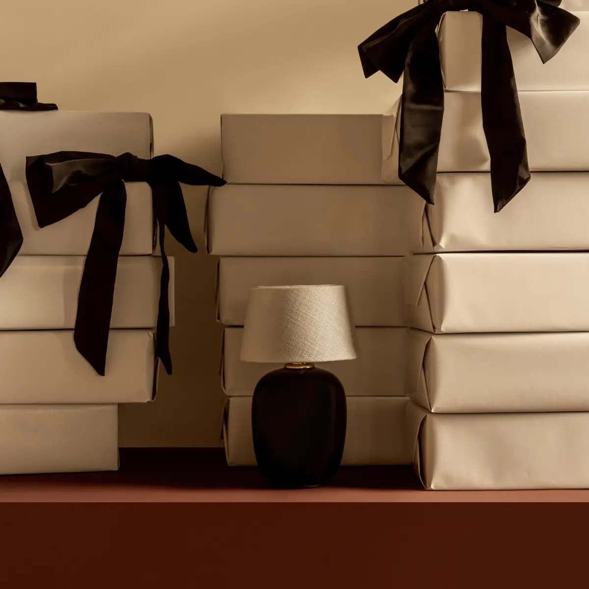 Torso Portable Lamp Black