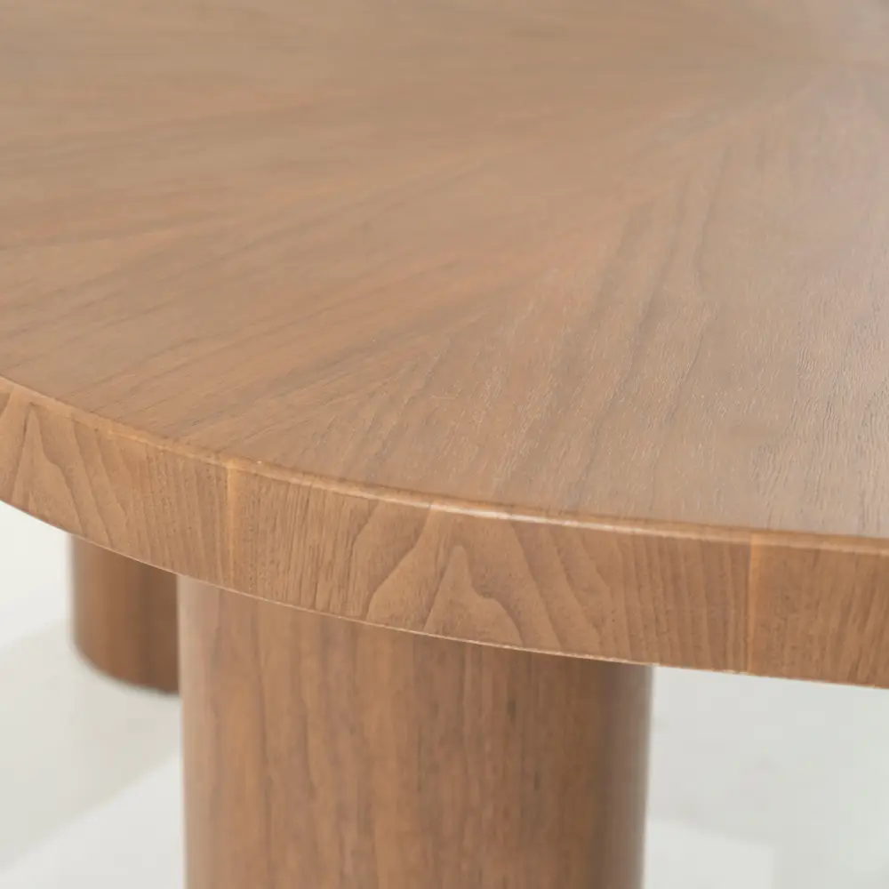 Bobbie Dining table - light brown