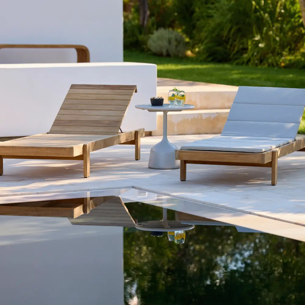 Vista sunbed stackable Teak