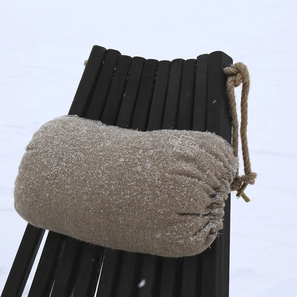 120 materials Ecochair Black