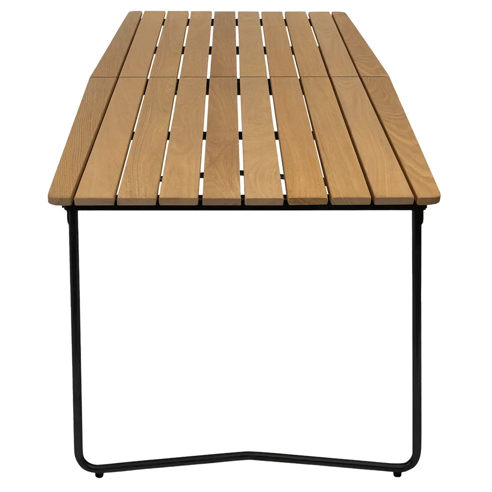 Dining table B31 230 Oiled oak / black frame