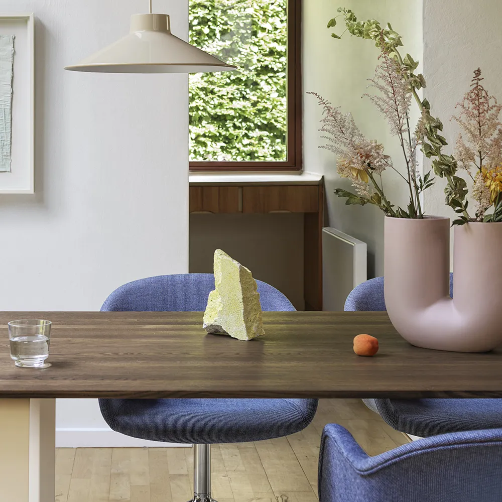 Kink Vase H: 26 cm - purple