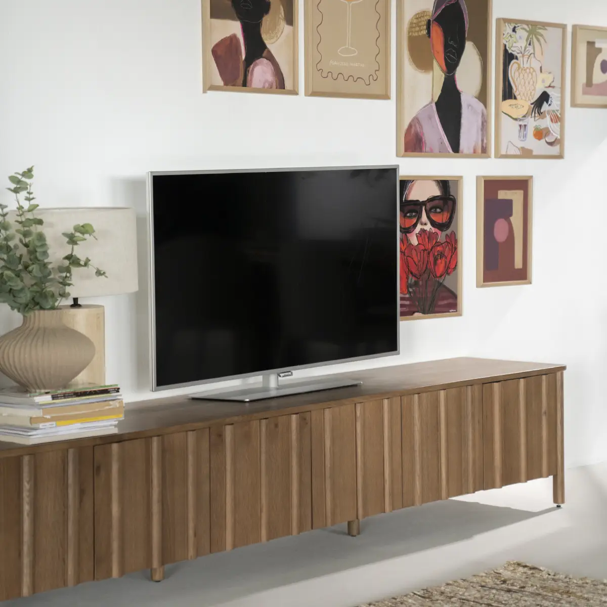 Jake 6 drs. TV cabinet - brown