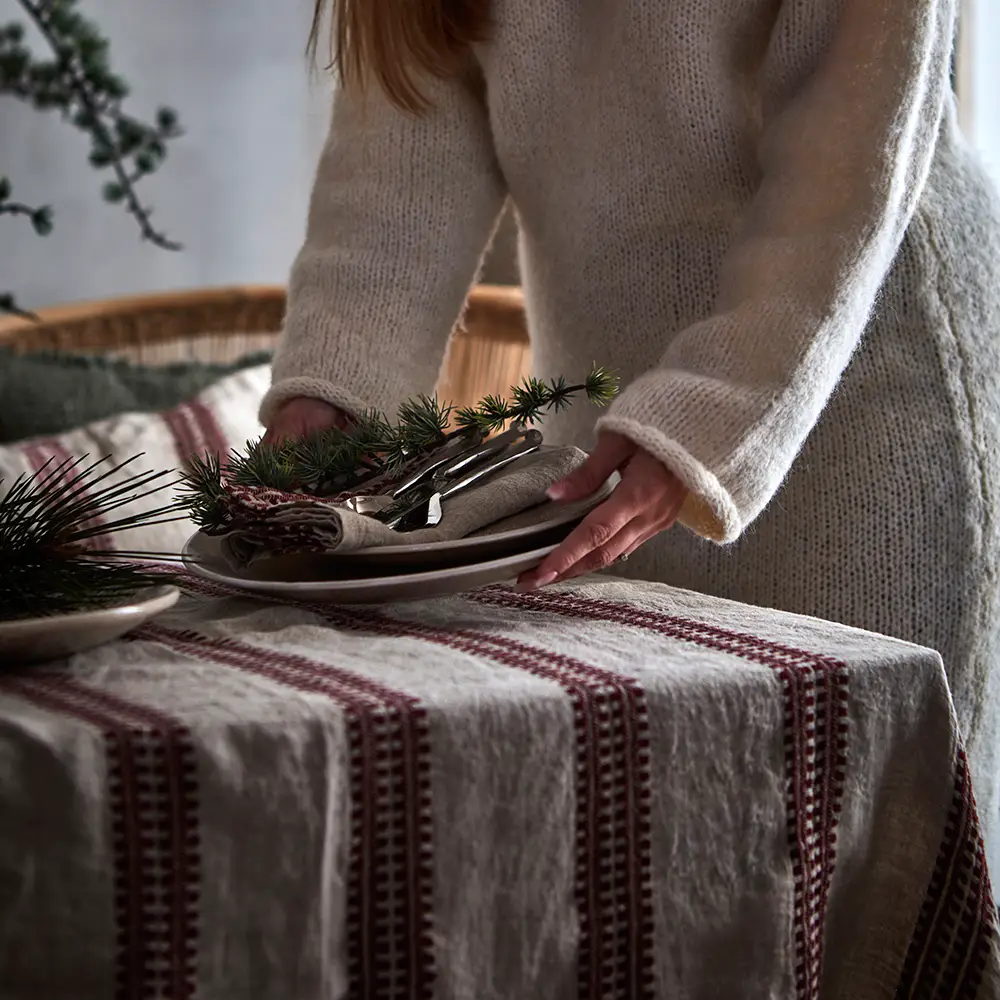 NOEL Tablecloth Red/linen 350x140 cm