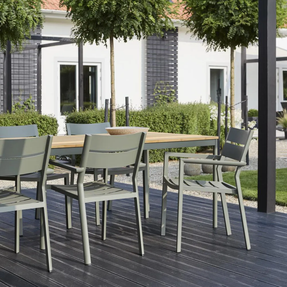 Delia armchair Nordic Green