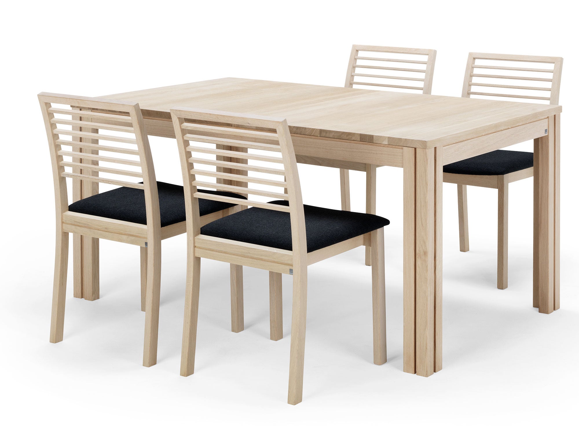 Sm23 Table Walnut Lacquer 150-306(358)X90X73cm