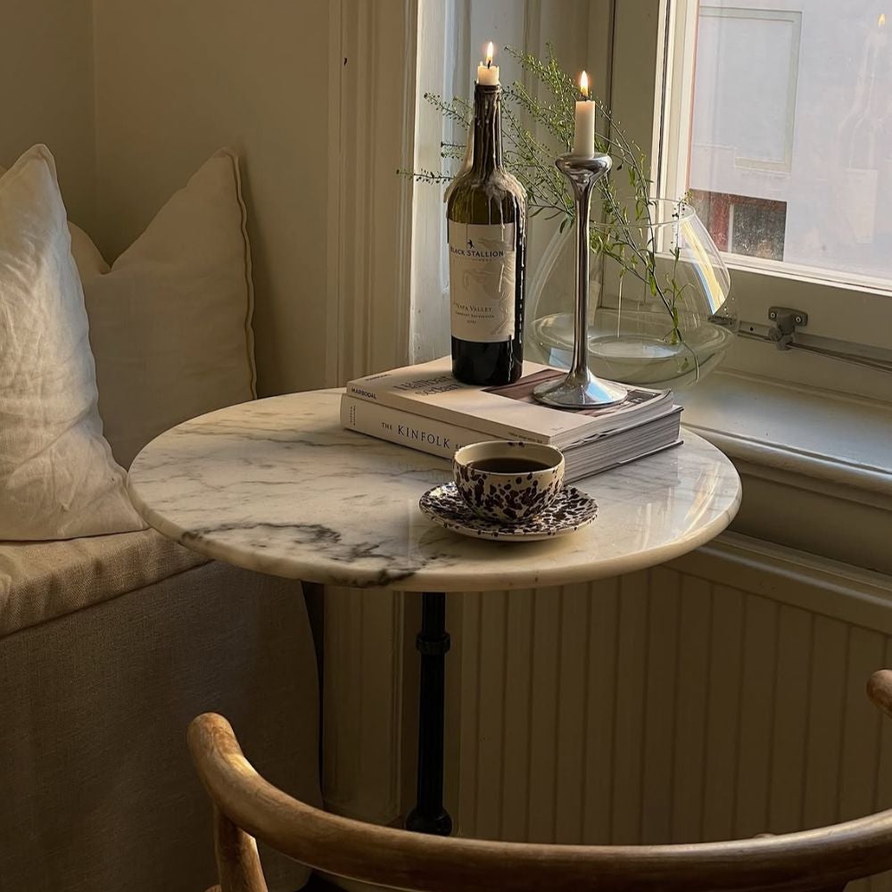 Loire marble table 60 white