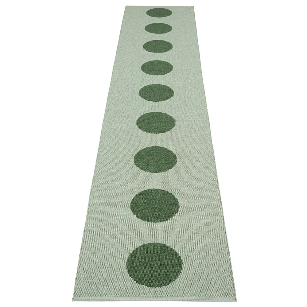 Vera Pop carpet Leaf/Misty Mint 70 x 360cm