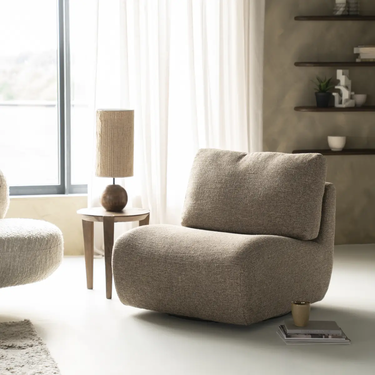 Lucia Lounge chair - taupe Donna