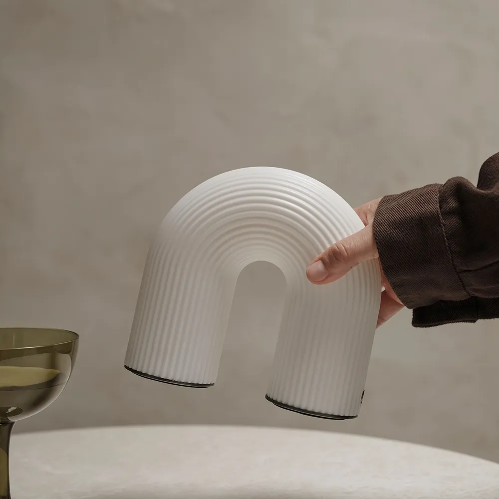 Vuelta Portable Lamp White