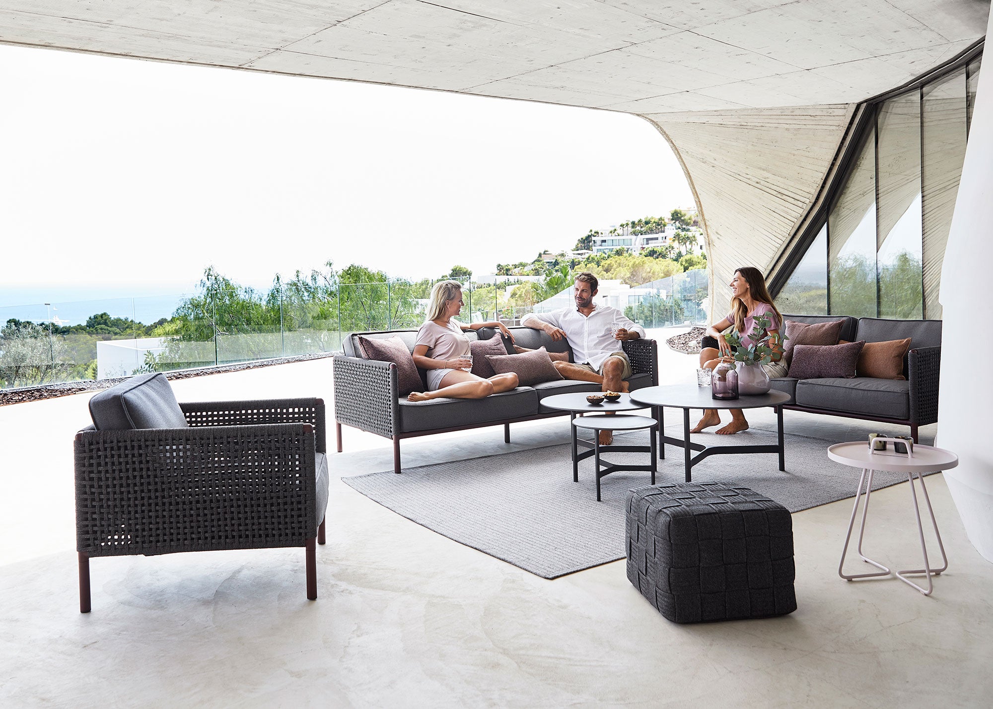 Encore Lounge Chair Dark Grey/Lava Grey