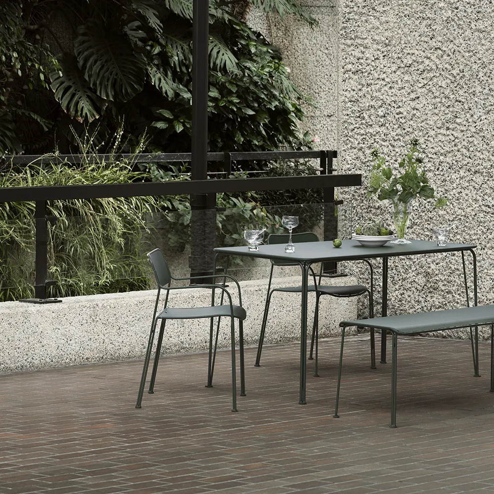 Libelle table 140 cm Green