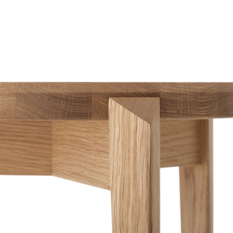 Stool SM840 black lacquered oak