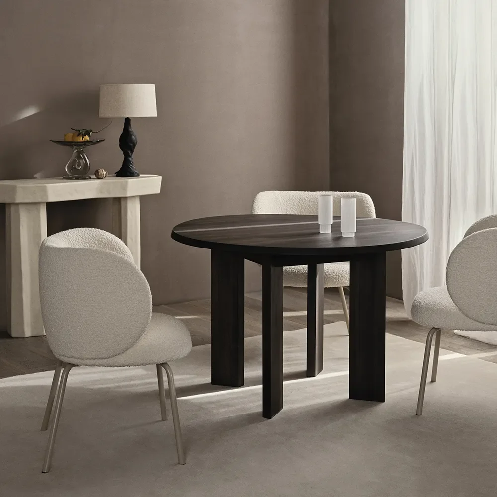 Tarn Dining table 115 cm - Dark Stained Beech