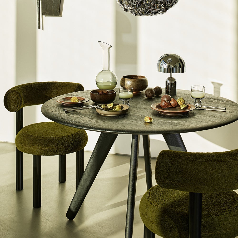 Slab round table  48in black