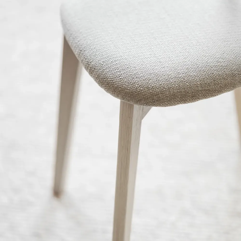 Ami dining chair white pigmented oak/gray-beige fabric