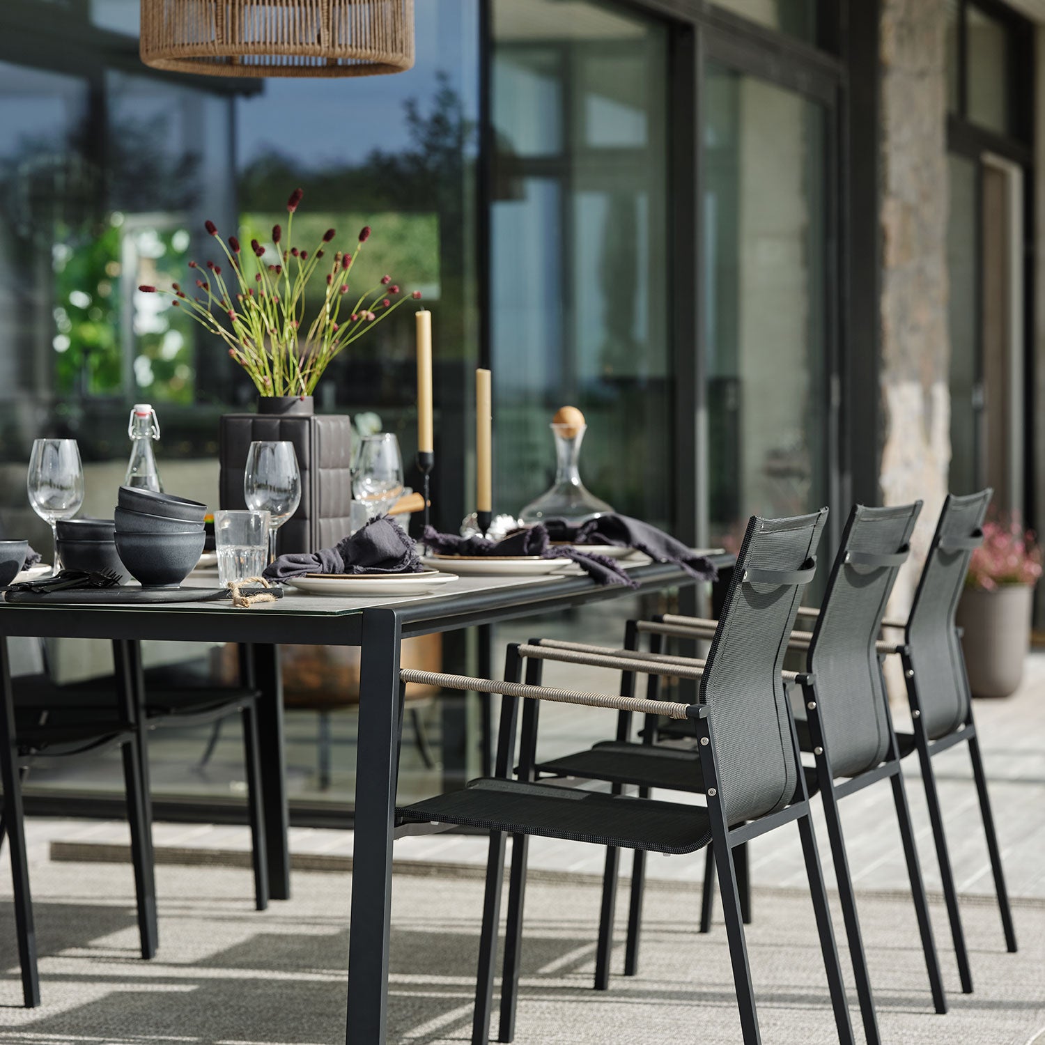 Lyra armchair black/grey