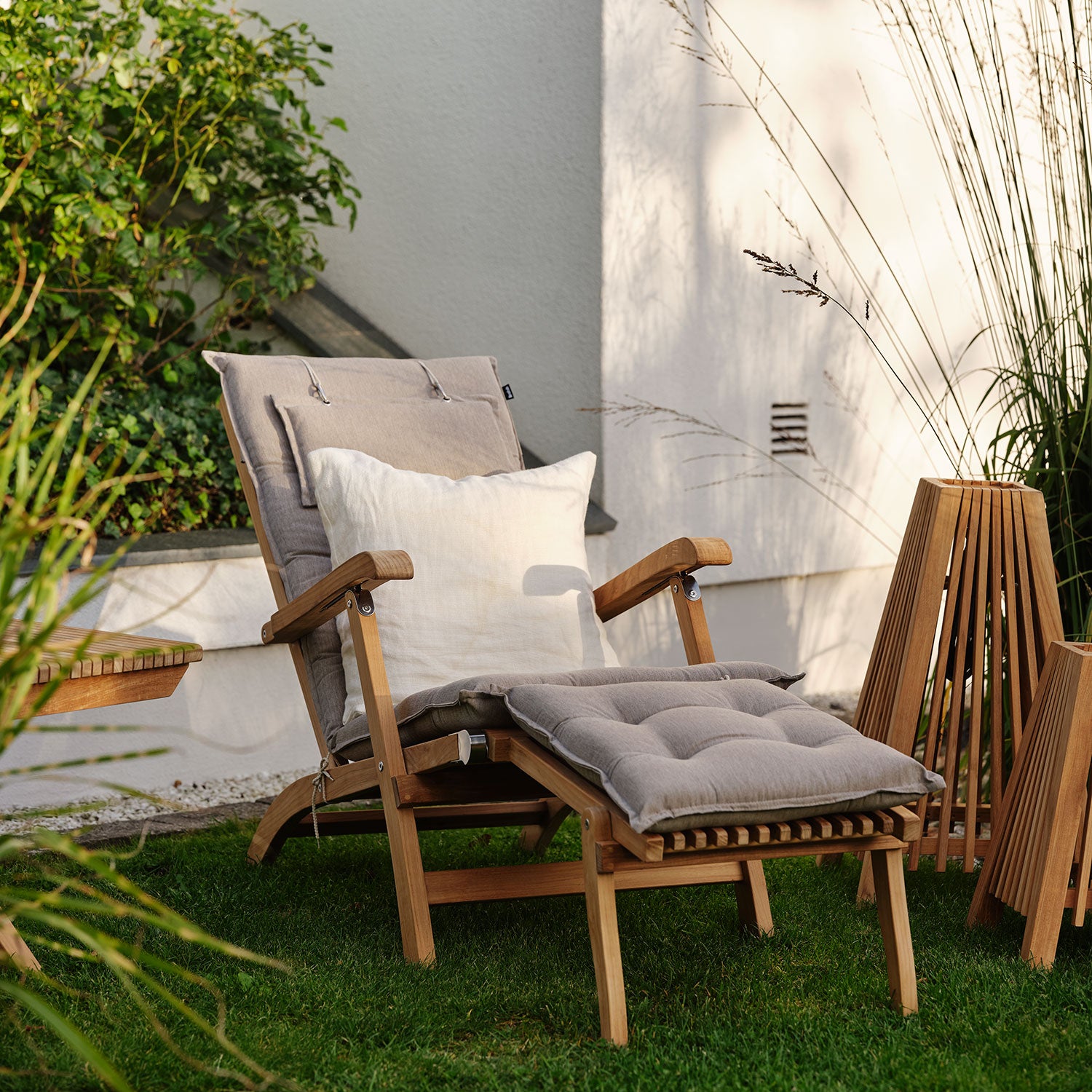 Julita deck chair natural