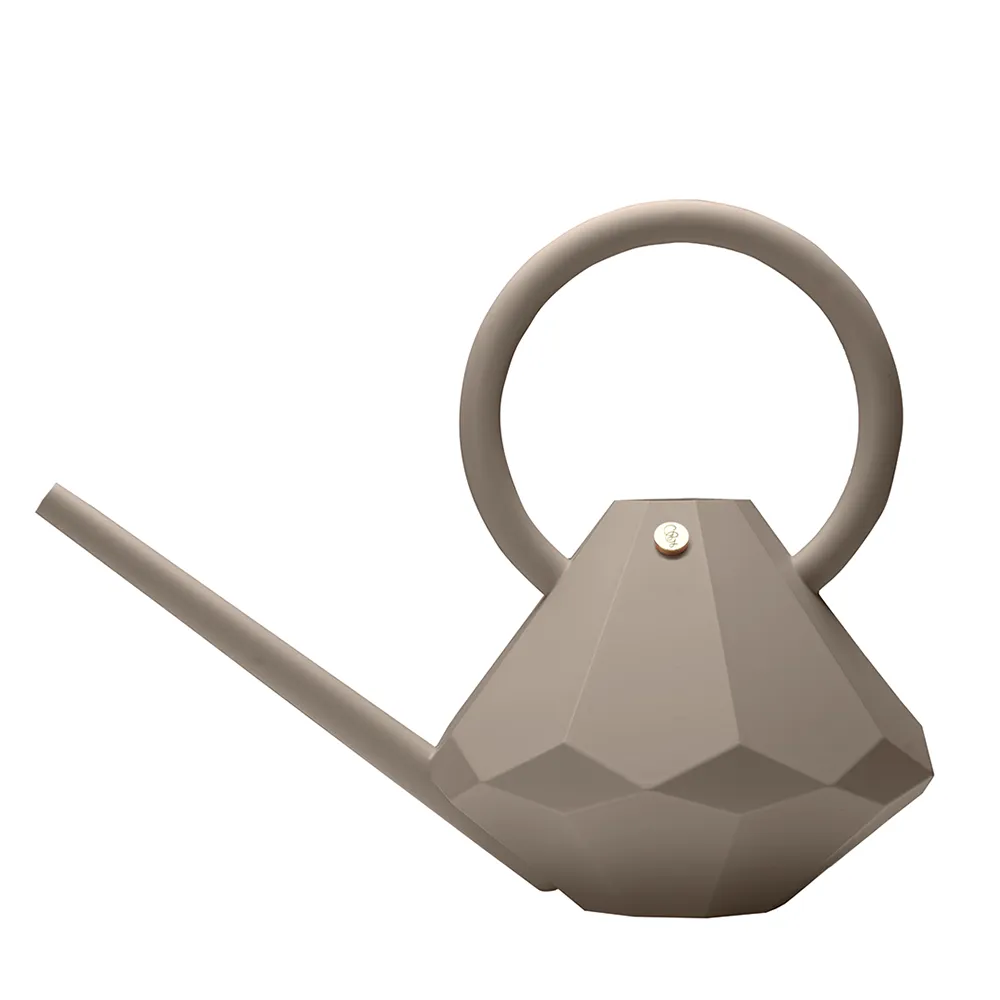 Diamond Watering Can 8L Sand