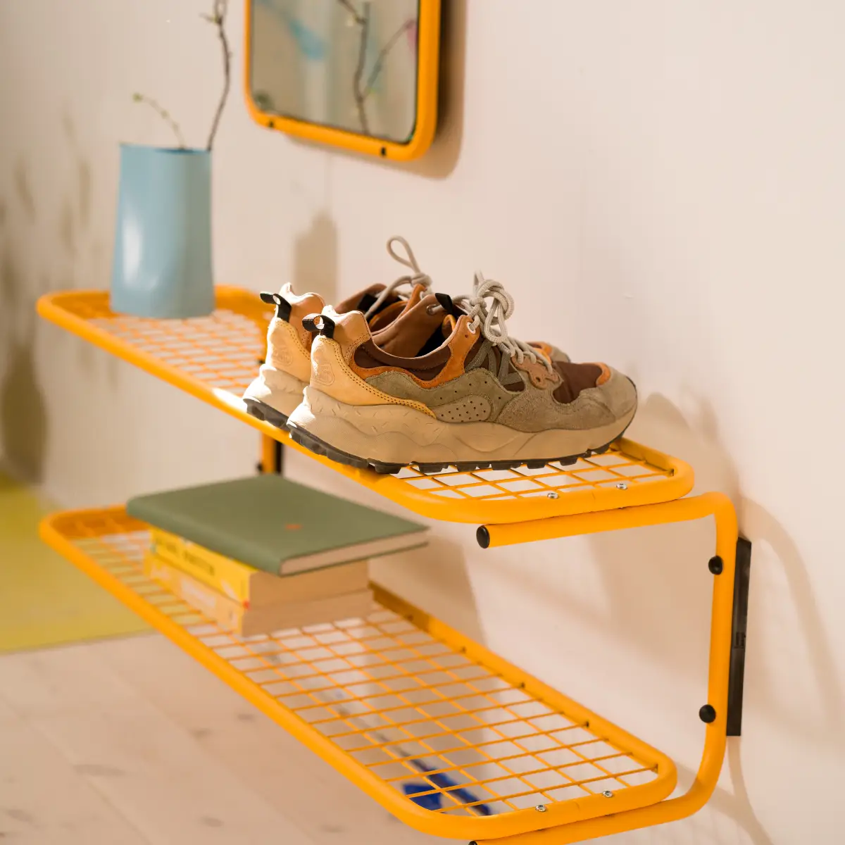 Classic Shoe shelf 100 cm Sun Yellow Sun Yellow