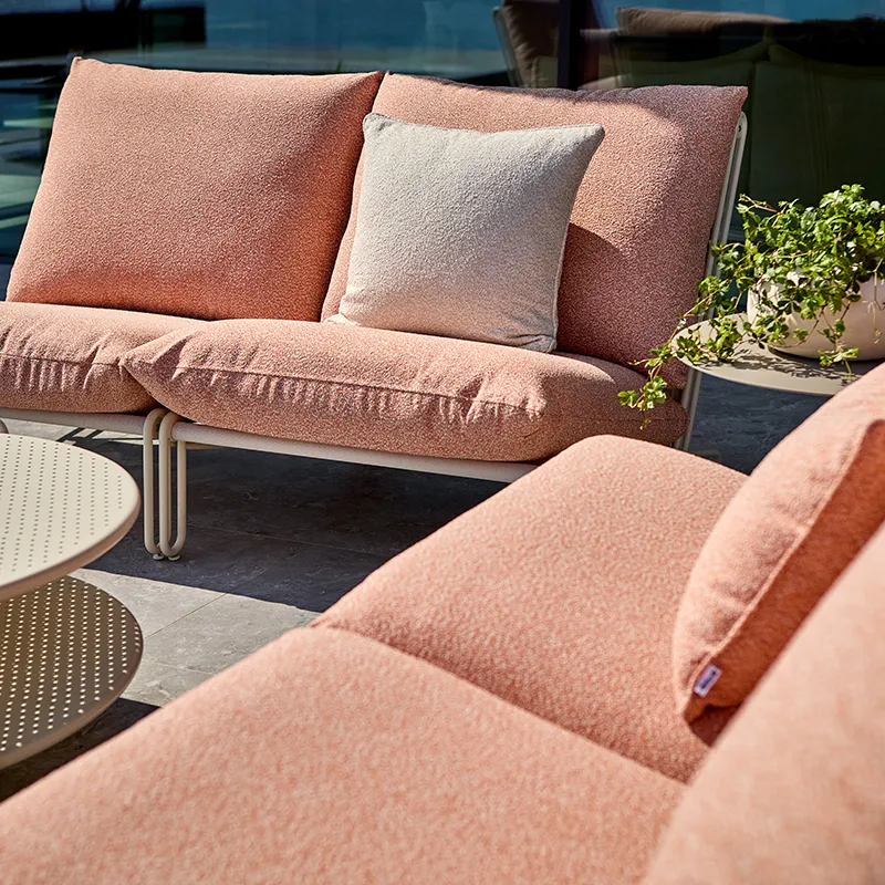 Blixt armchair  Pearl white / Teddy orange