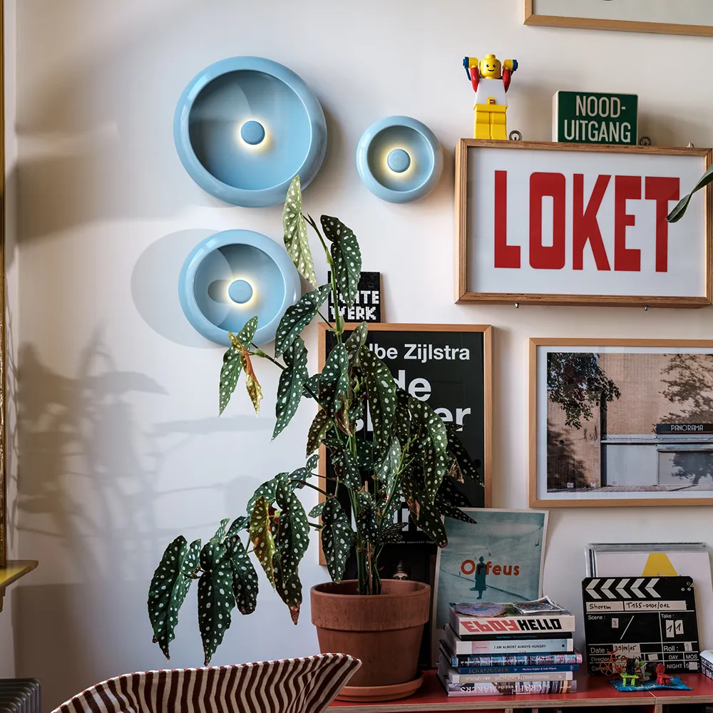 Oloha Lamp Medium Jet Blue