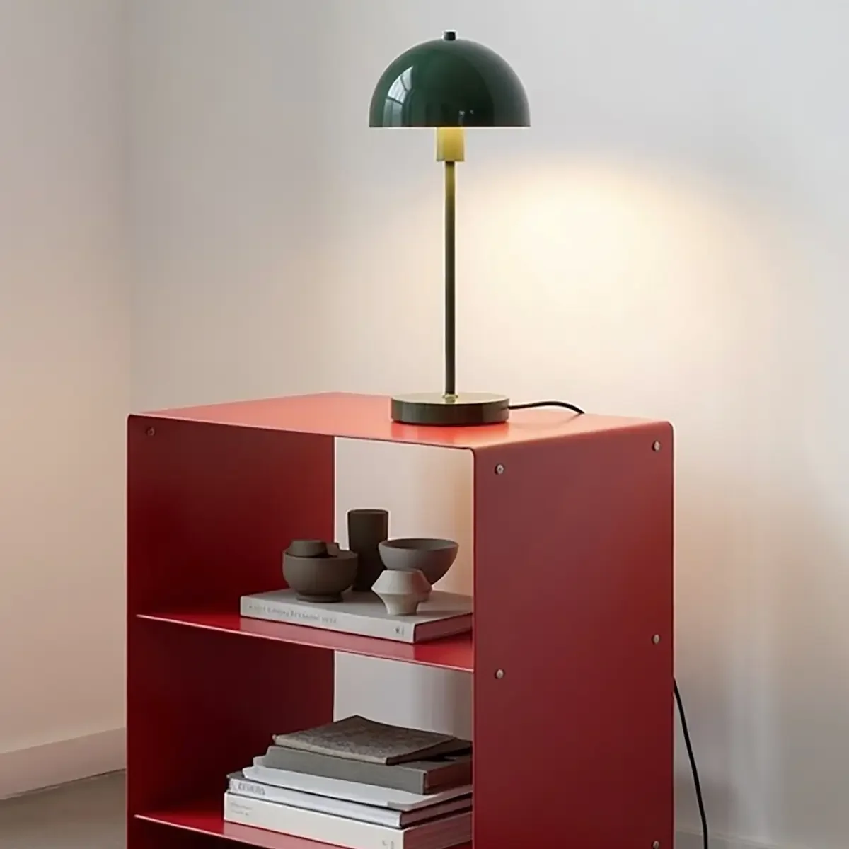 Vienda Oak Leaf Green Table Lamp Ø19.5 x H47.5 cm Metal