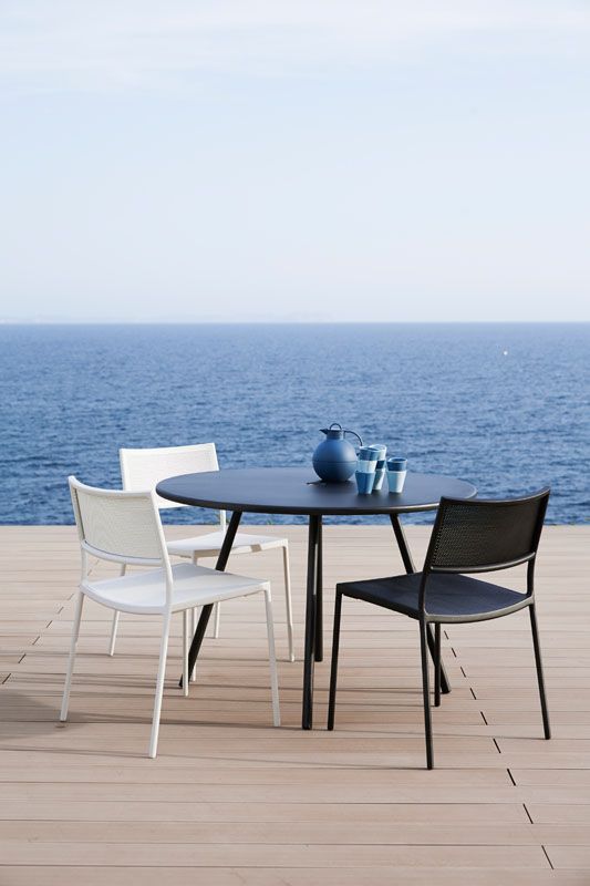 Area Dining Table Lava Grey