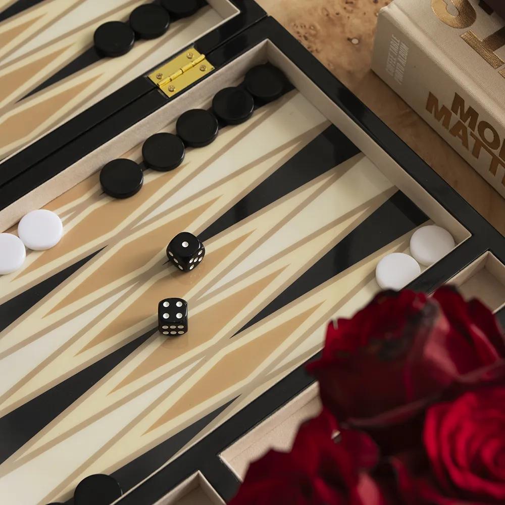 Backgammon Lacquered Black