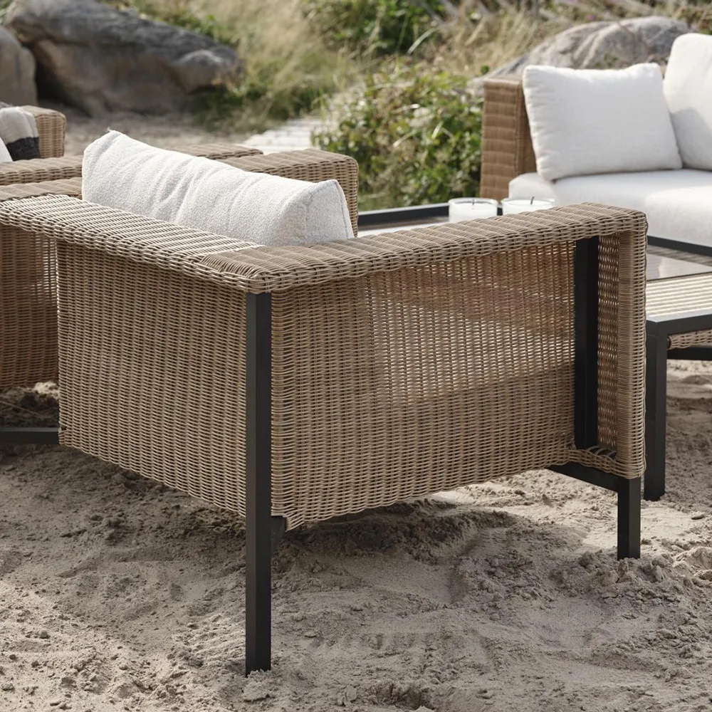 Shell Armchair Teddy Rice/ Black