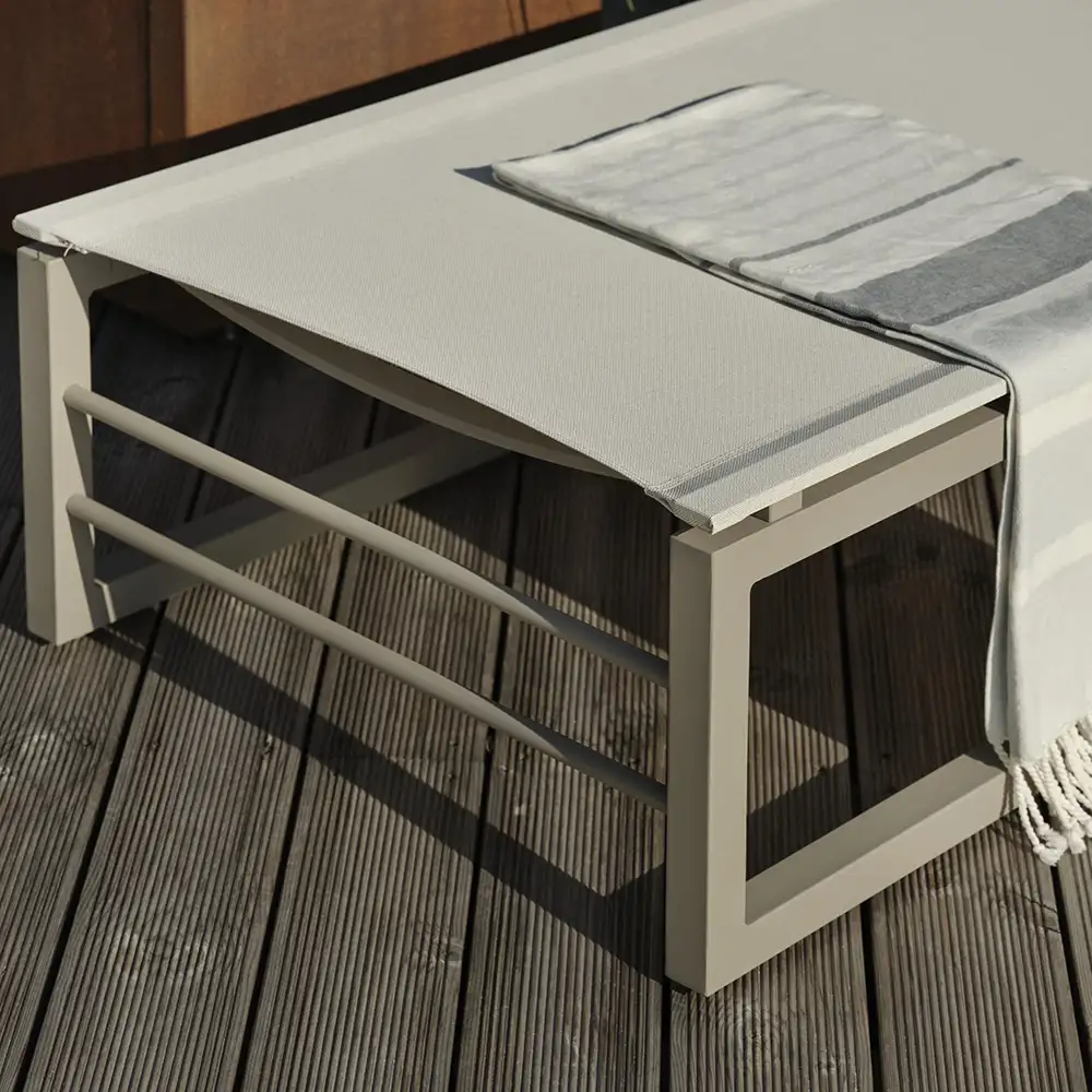 Vevi daybed khaki/white