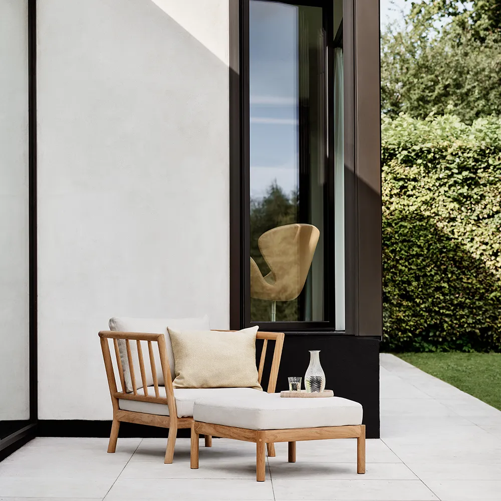 Tradition Armchair Light Sand / Teak