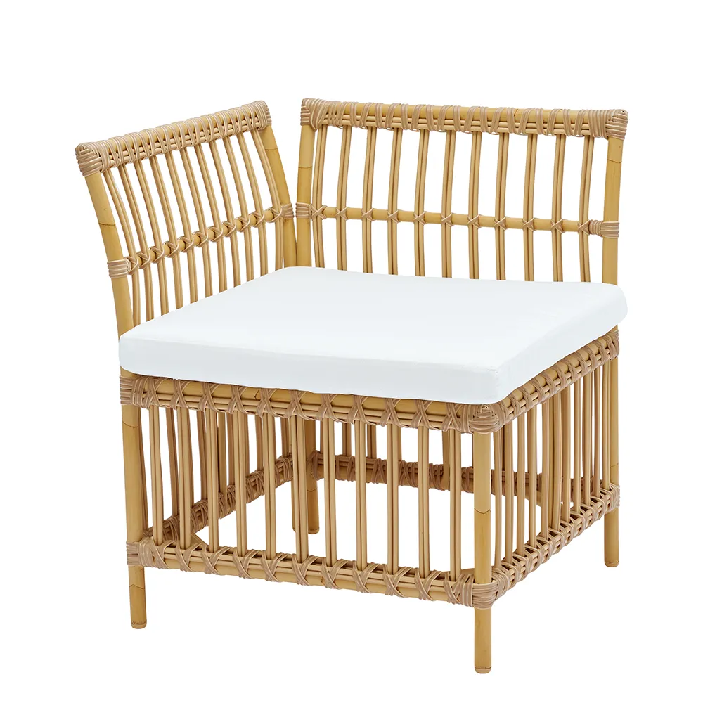 Meghan corner piece, artificial rattan