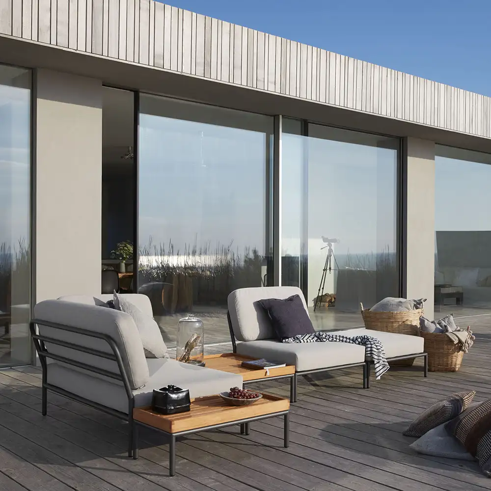 Level end part left beige