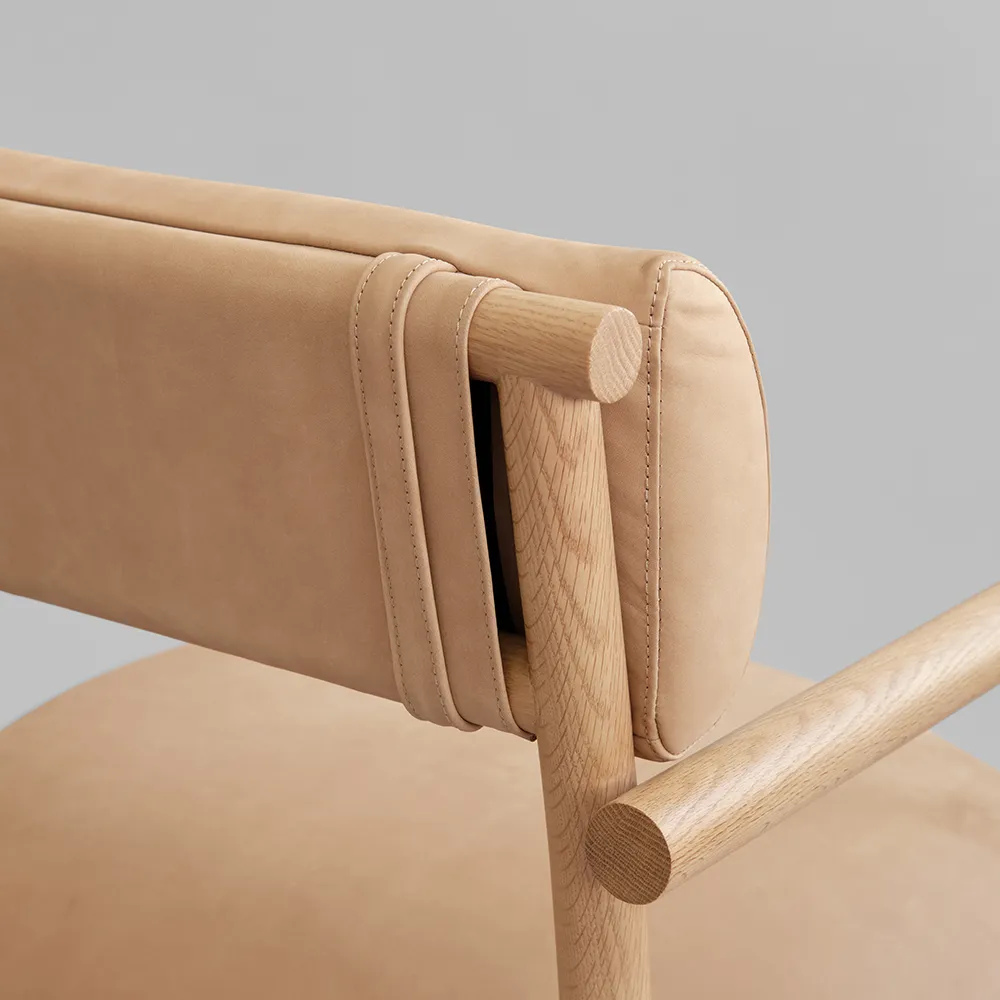Nama Lounge Chair - Nubuck