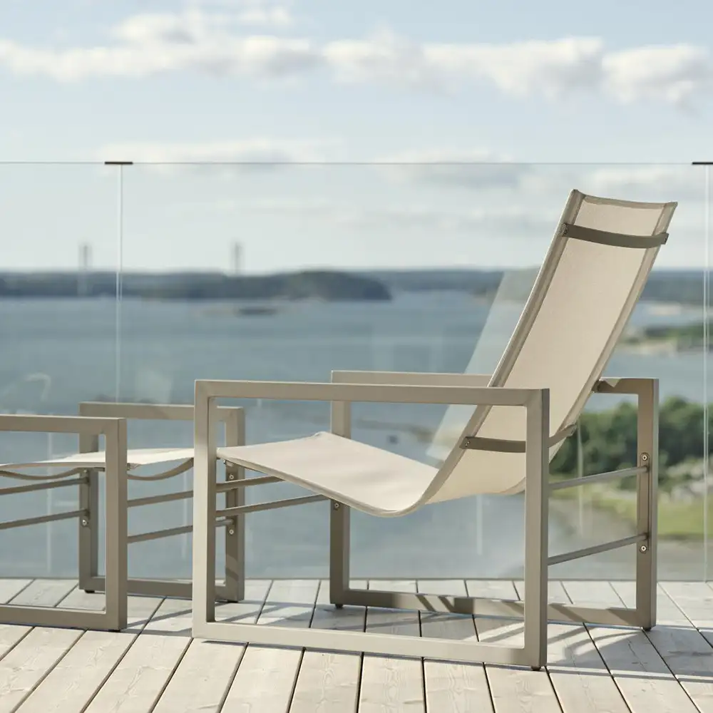 Vevi armchair Khaki/Offwhite