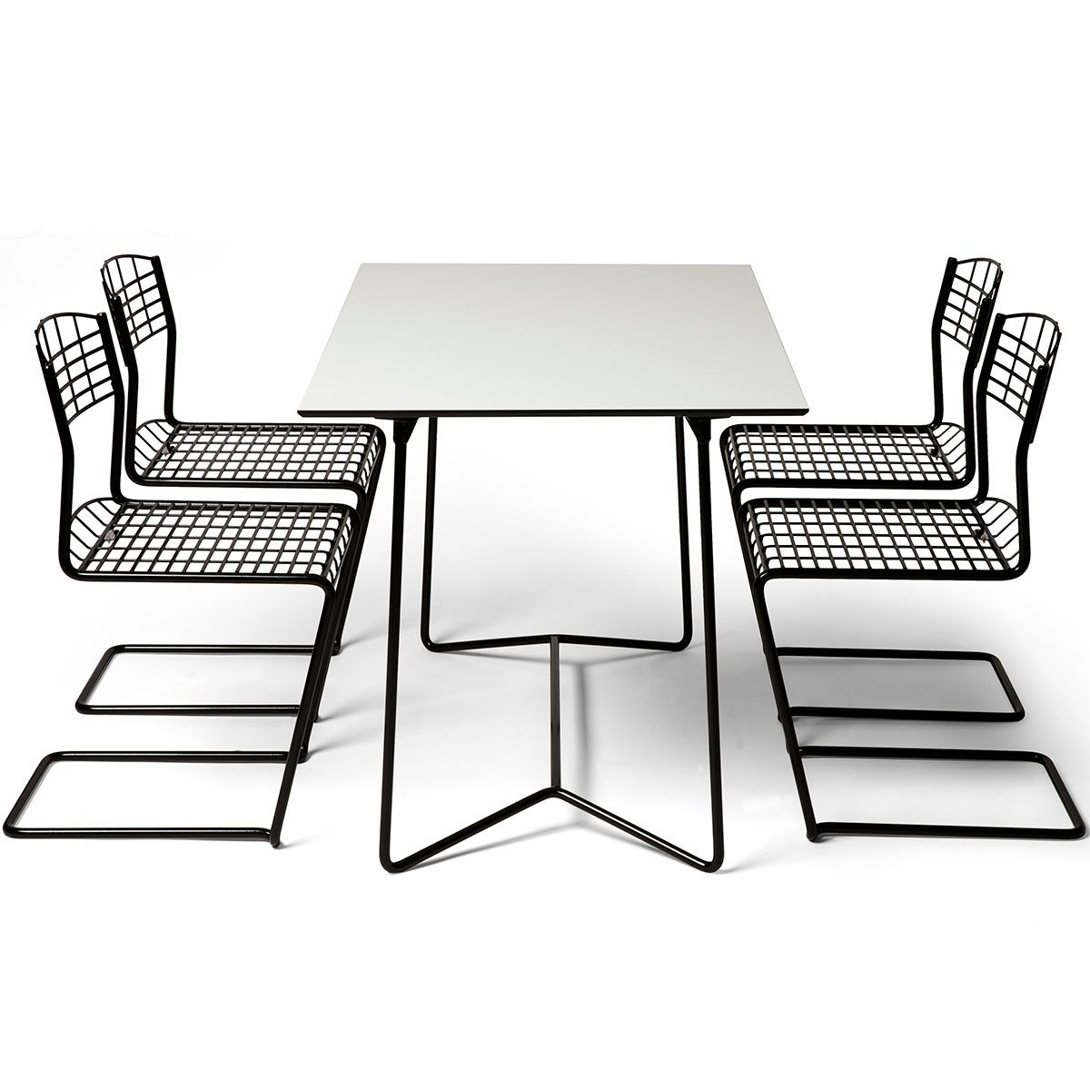 High Tech Dining Group Black