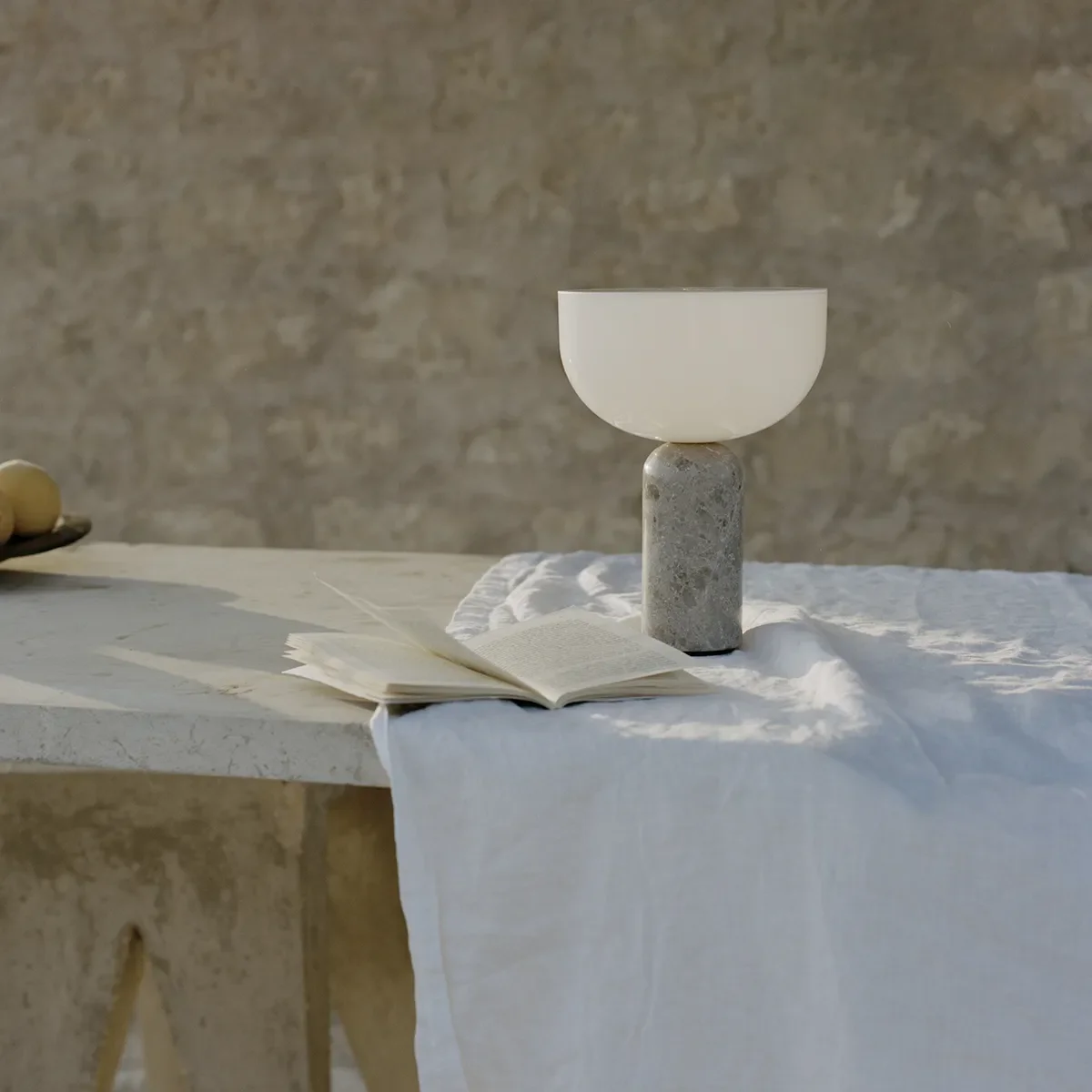 Kizu Portable Table Lamp Gris Du Marais