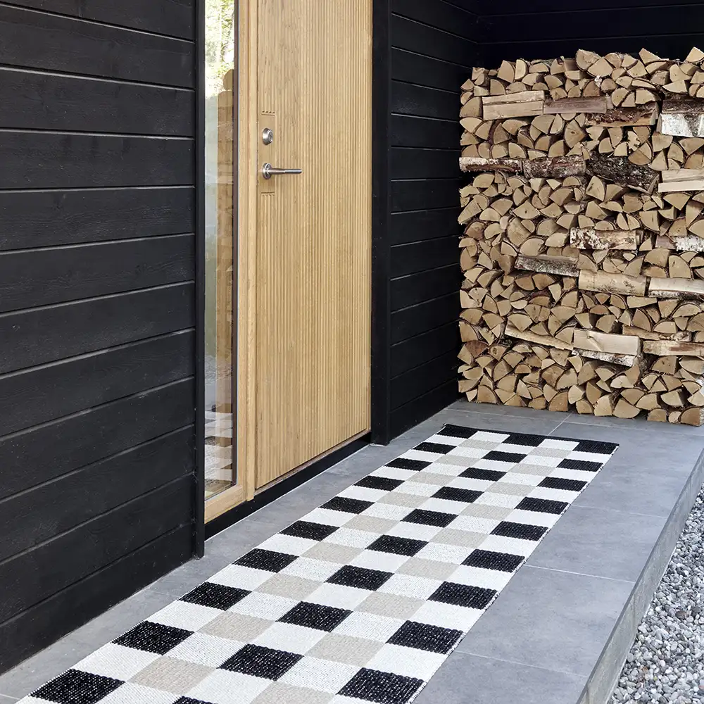 Pix Carpet 70x300 cm Black/Vanilla/Beige