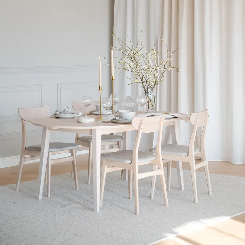 Filippa dining table oval 170-210x105 cm white pigmented oak