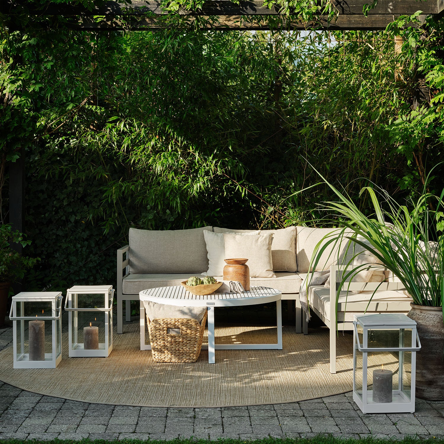 Weldon armchair khaki/sand