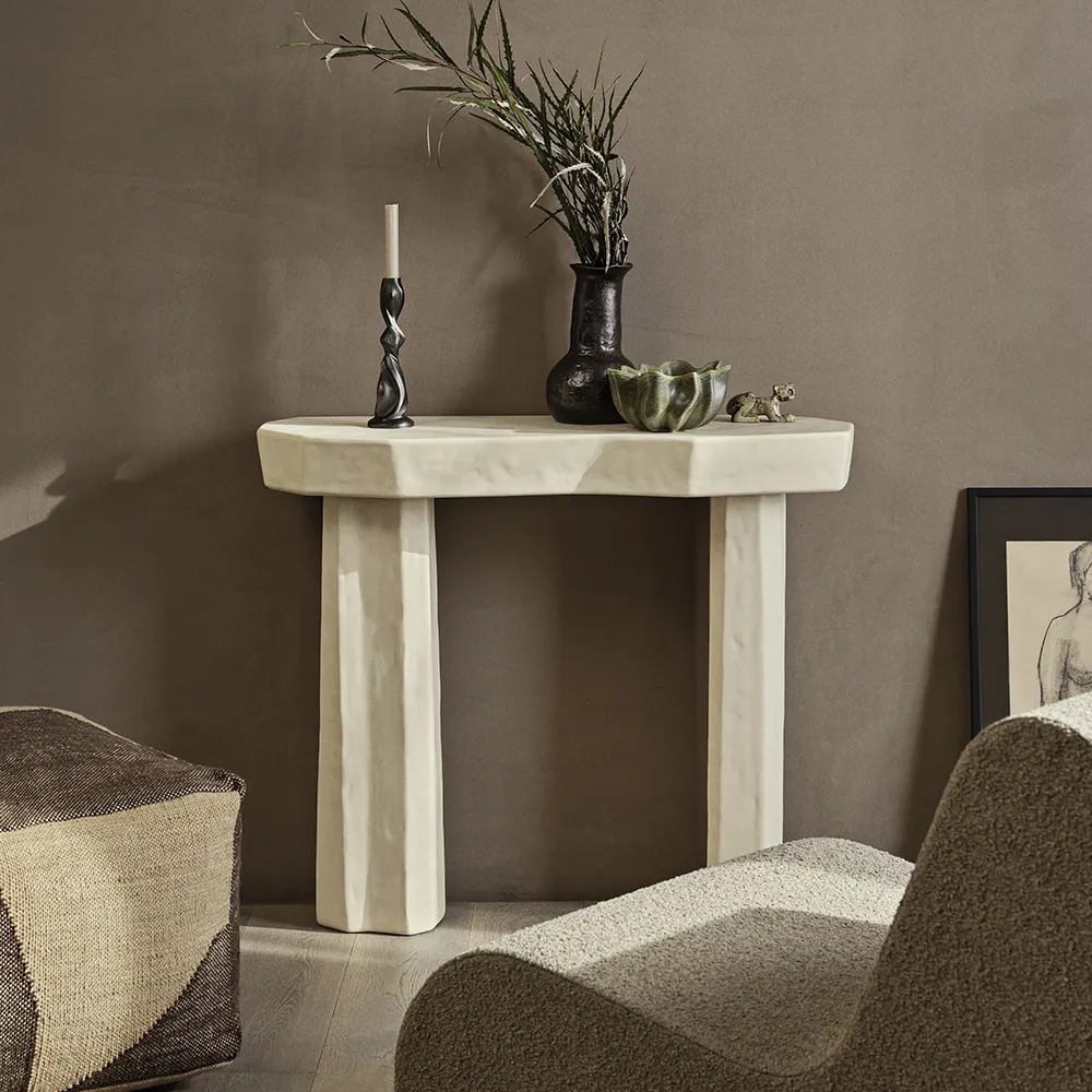 Staffa Console Table