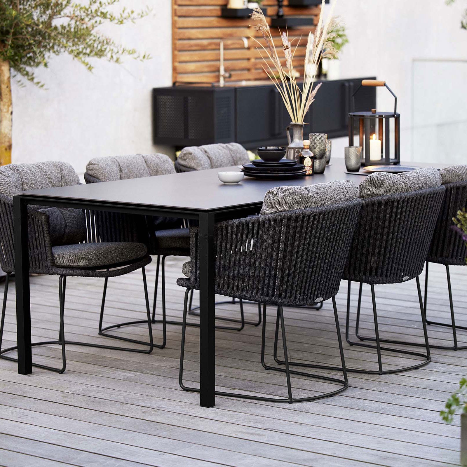 Moments Armchair Dark grey