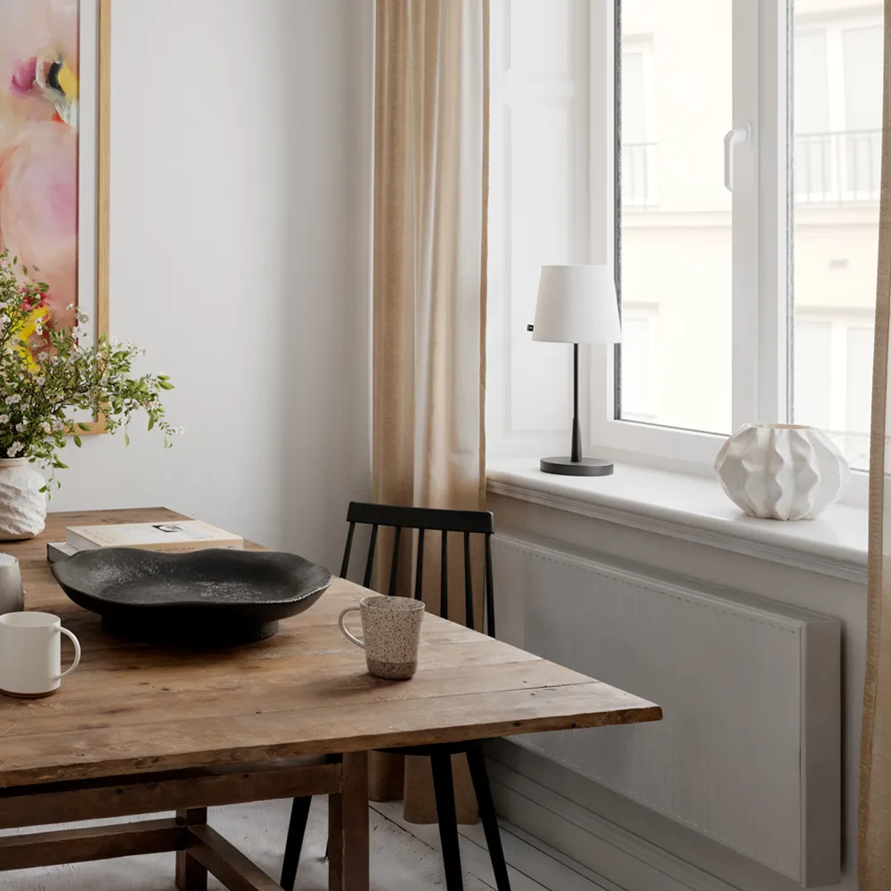 Lumi table lamp H: 48,5cm black/white