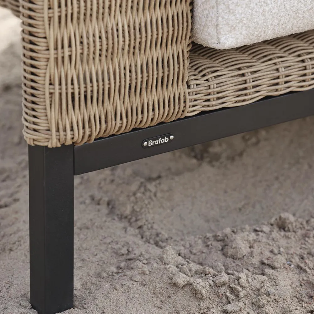 Shell Armchair Teddy Rice/ Black